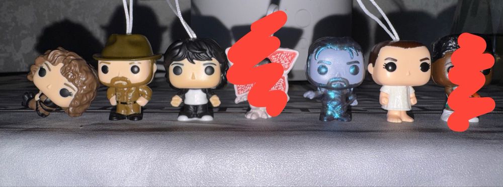 продам фигурки осд