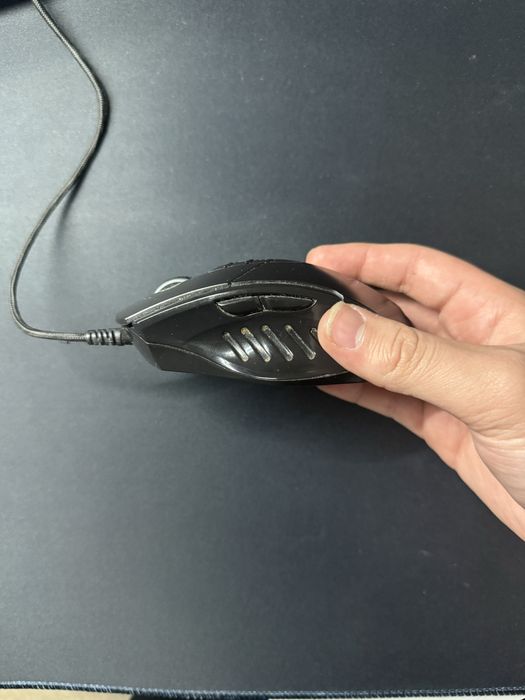 Мышка bloody v7