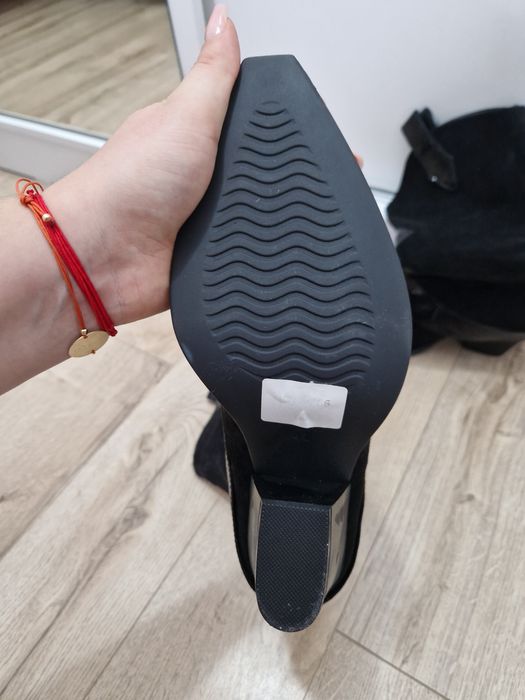 Vand ciocate inalte dama