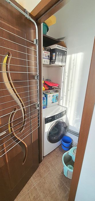 Închiriez ap 1 cam ultracentral (Statuia Nespălată) et3 dec f spațios