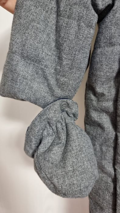 Combinezon cu botoșei și mănuși C&A