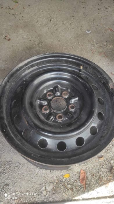 Железни джанти Тойота Авенсис 15"