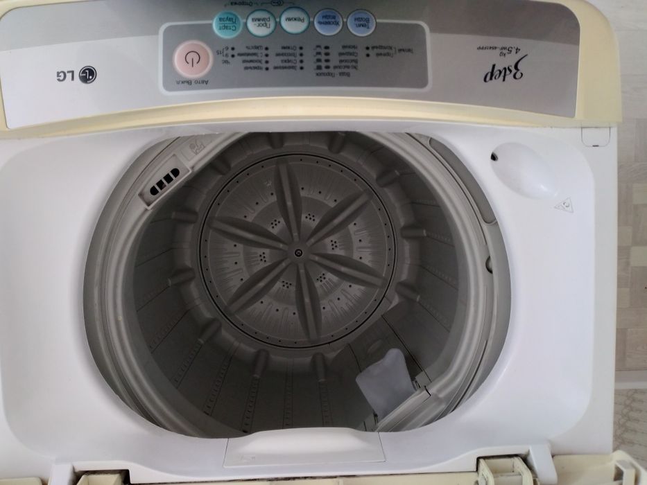 Продам стиральную машину