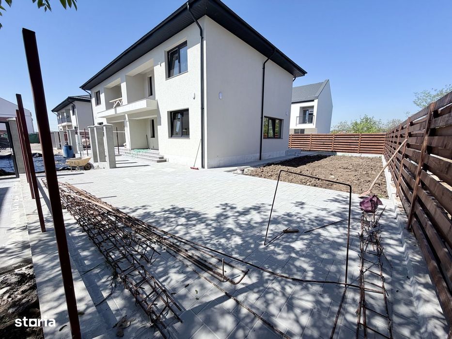 Casa P+1+Pod. 3 cam. Util 110mp. Teren 237mp