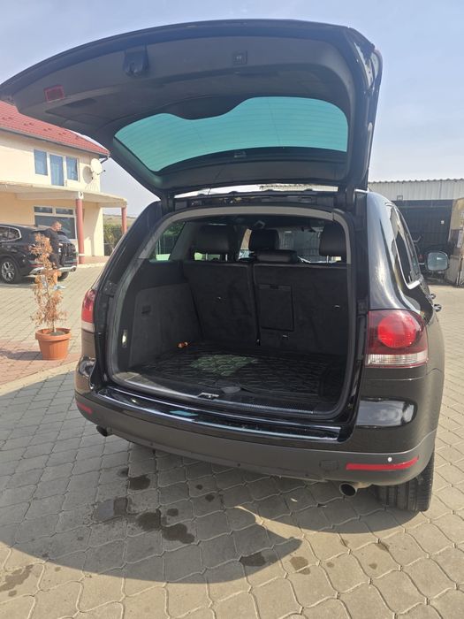VOLKSWAGEN Touareg 0 — imagine 3