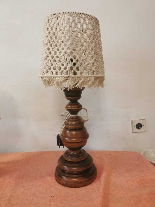 Veioza din lemn vintage