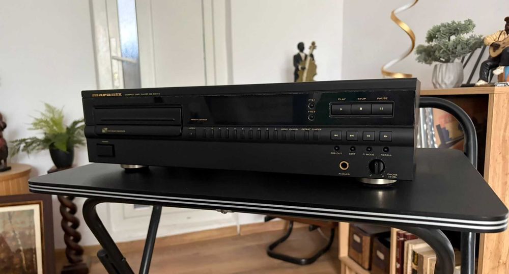 Cd-player audio vintage Marantz CD 52 MKII cu telecomandă