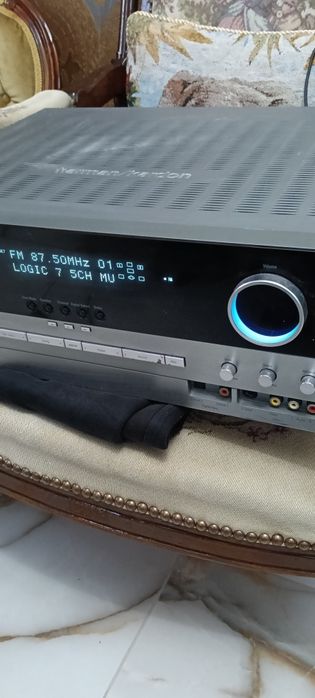 Продава се уникален ресейвър усилвател на Harman kardon