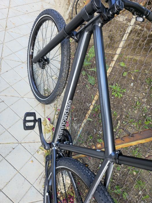 Cannondale Bad boy 27.5 M размер рамка 2х8 скорости Shimano Хидравлични дискови