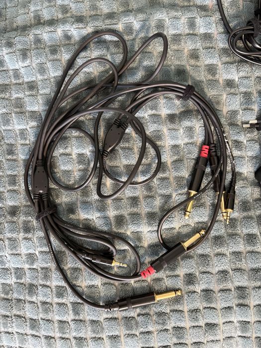 Microfon Shure+ mixer Behringer