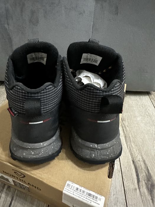 Ботинки зимние Northland 39 р.