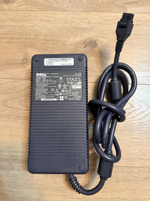 Alimentator Dell 12V - 18Ah - 216Watt