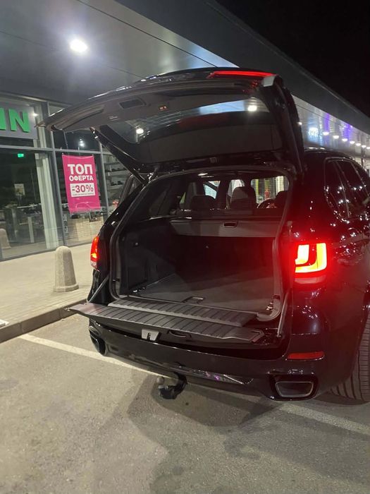 Продавам  BMW x5 M50D