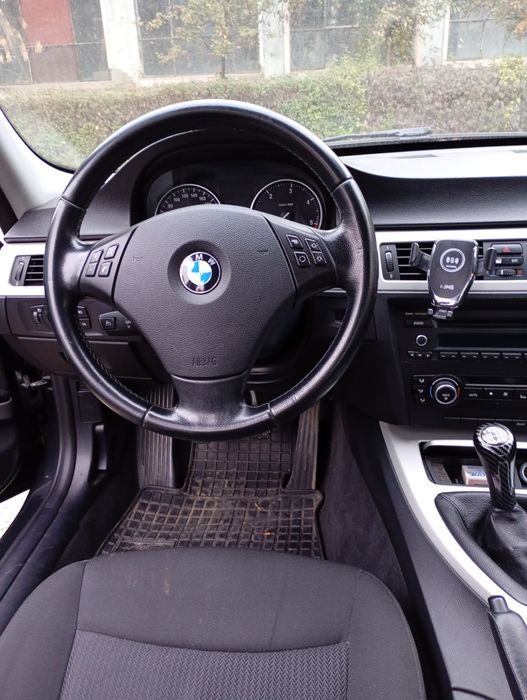 BMW 318  E90 turbo diesel