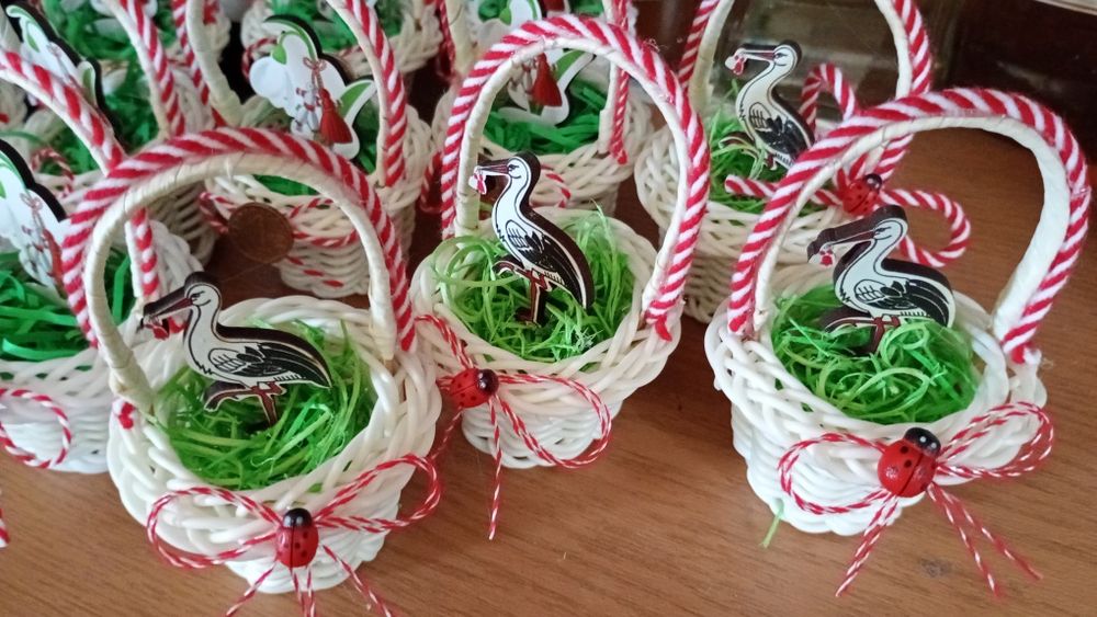 Ръчно изработени мартеници