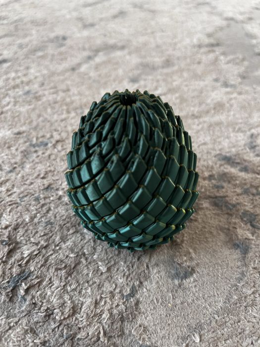 3Dигрушка форме яйца