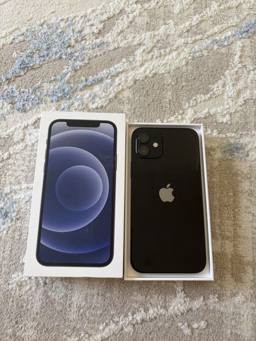 Продам iPhone 12
