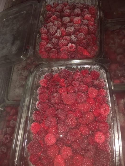 Zmeură  congelată.