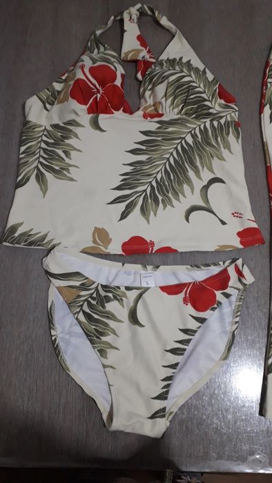 Продам купальник.