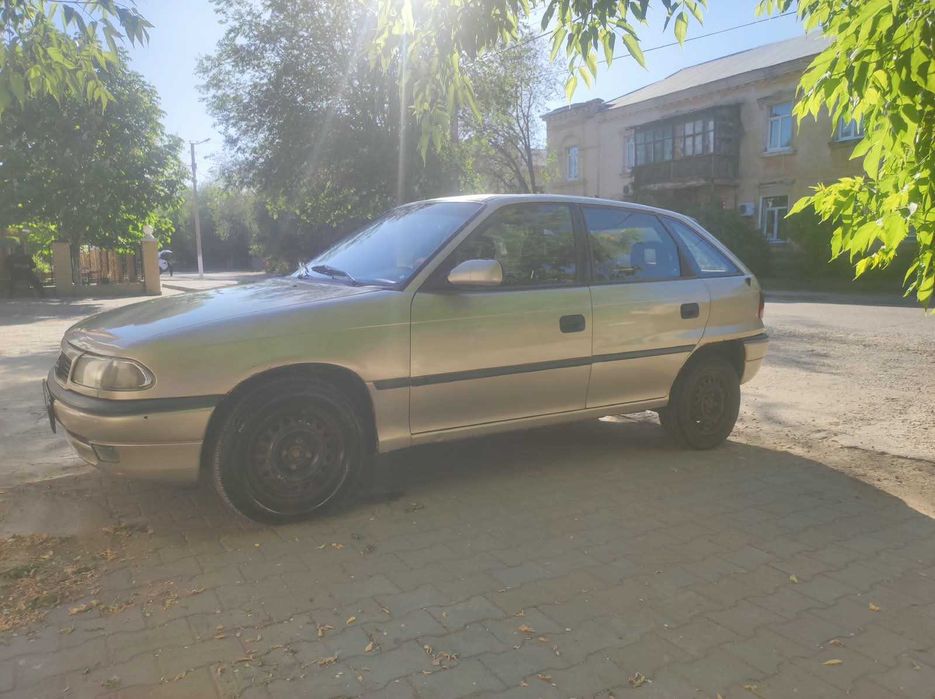 Продам Опель Астра