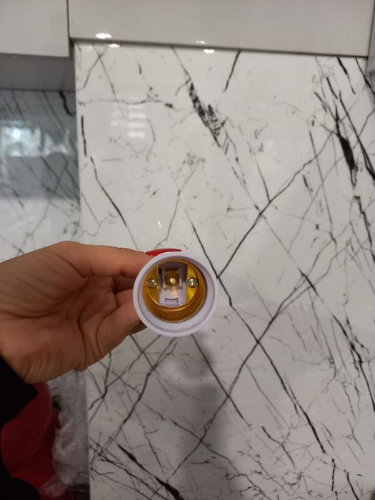 универсална удължена-разтегателна фасунга