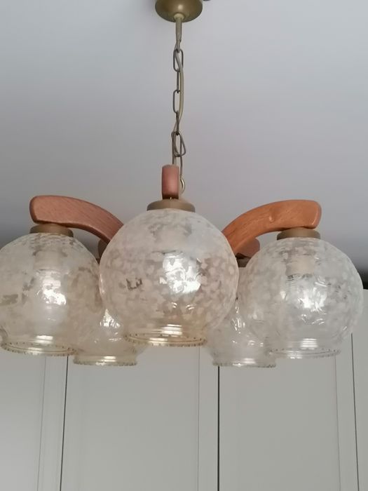 Lustră lemn masiv 5 abajururi