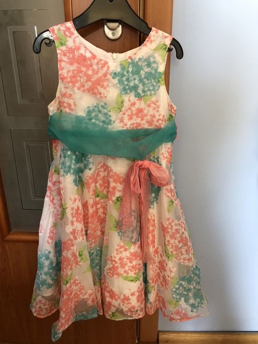 Детски рокли .Детски рокли