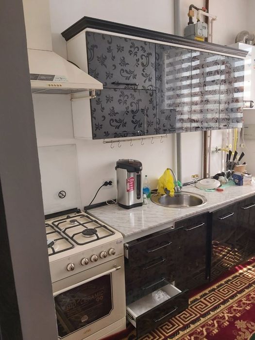 Квартира сотилади