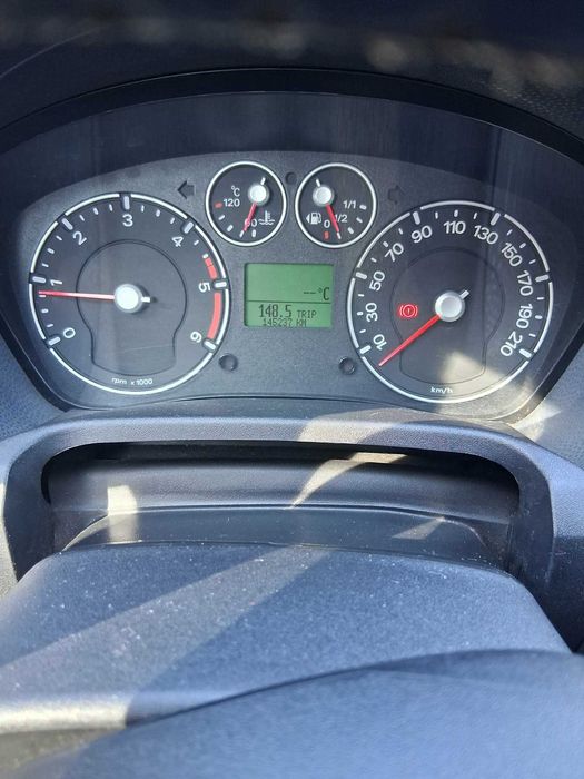 Mașină  Ford fiesta