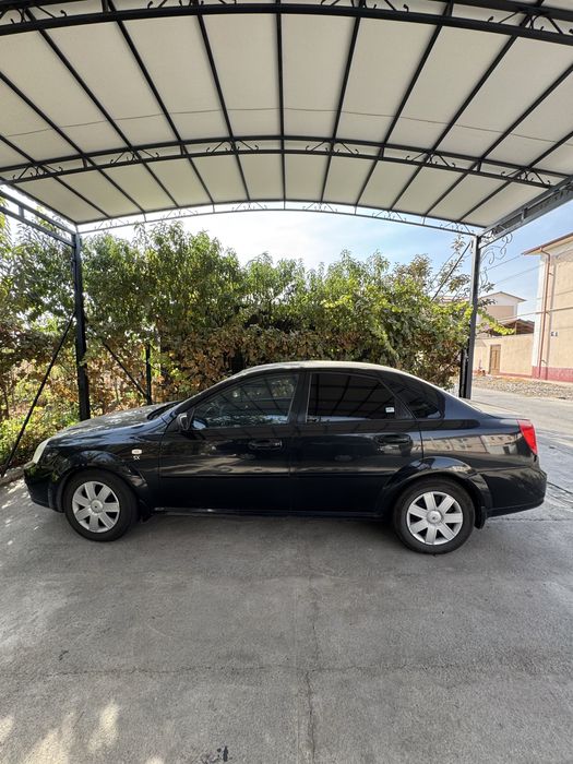 Lacceti 2.2 daewoo сотилади