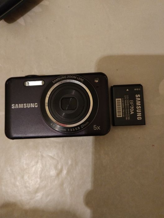 Aparat foto Samsung ES75 14,2Mp,Perfect funcțional,Usb compact digital
