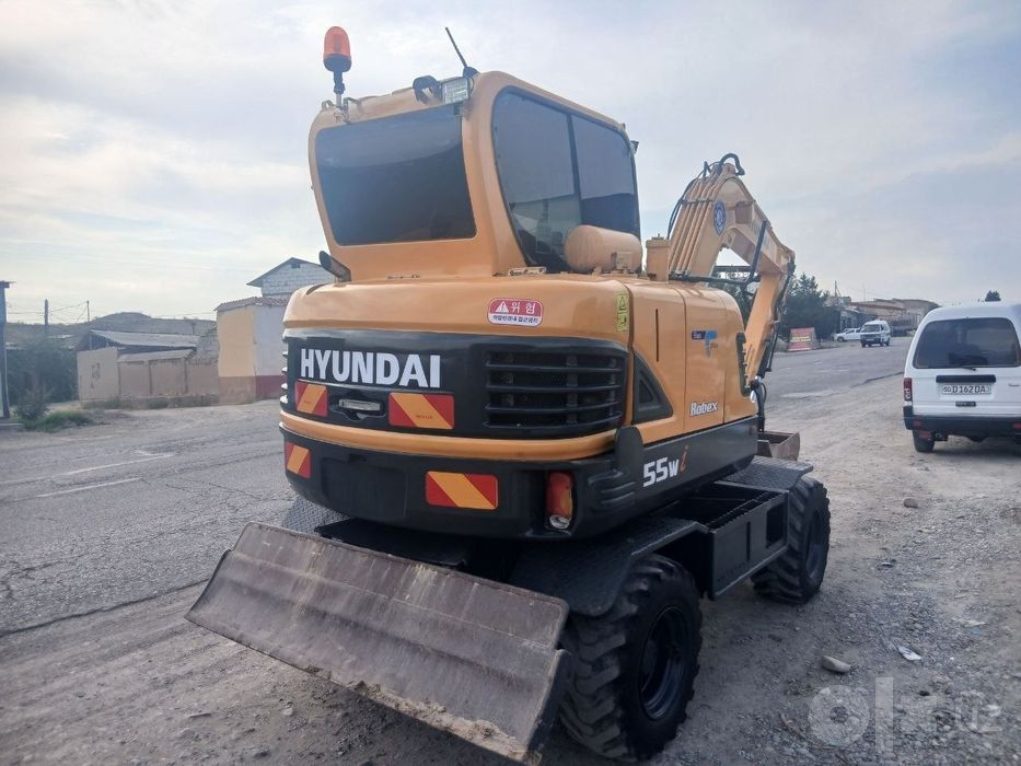 Sotiladi. Hyundai 55w