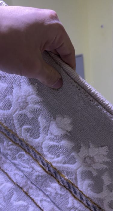 Кілем сатылады срочна