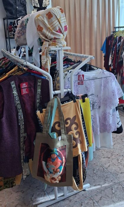 Продам витрину 1шт-22тыс