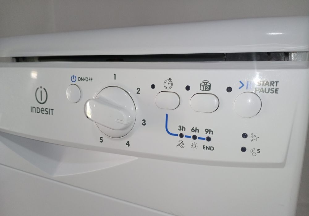 Посудомоечная машина INDESIT, class AAA