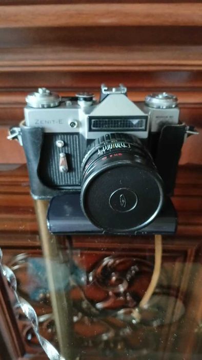 Советские фотоаппараты Зенит-Е (Гелиос 44-2) и редкий Орион-ЕЕ