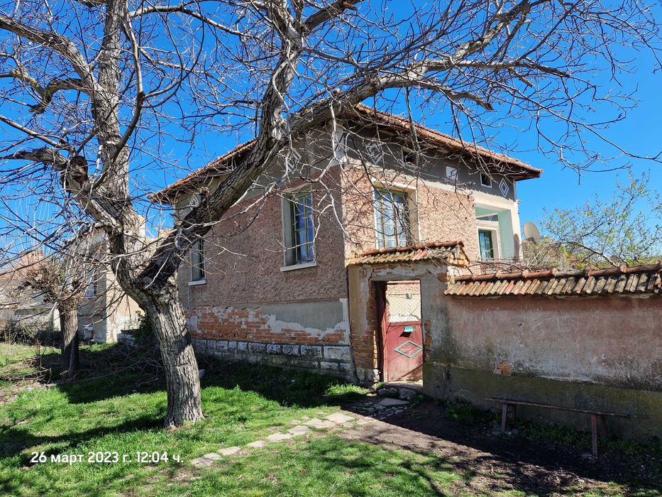 Къща в село Борован