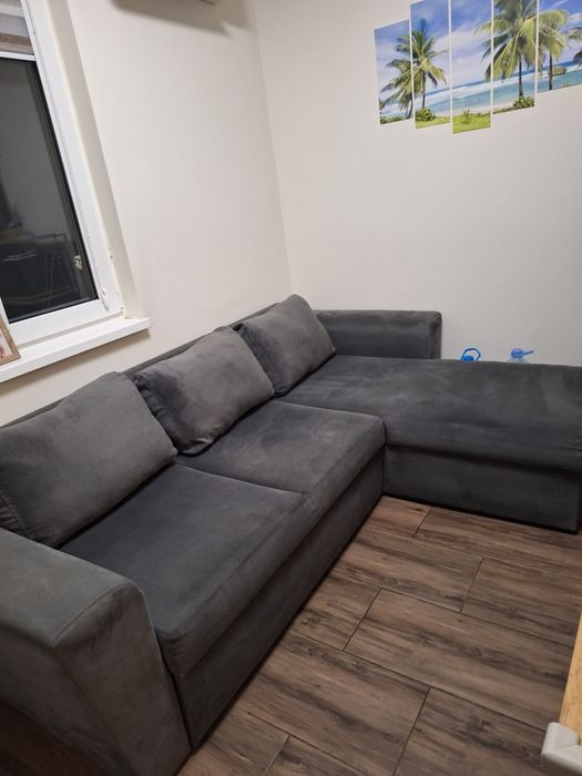 Разтегателен диван