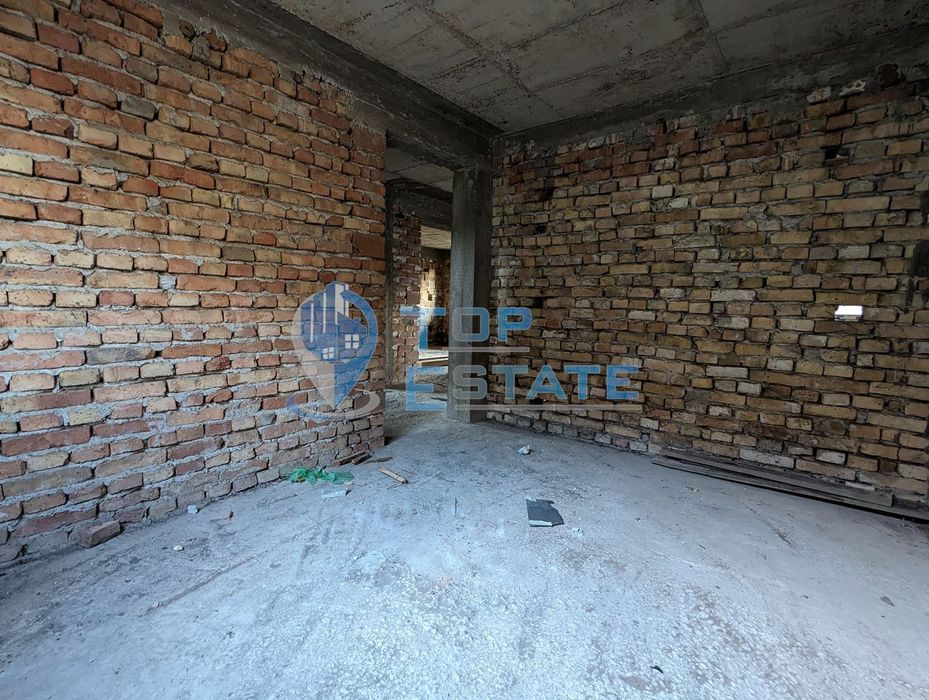 Продава се Къща в с. Камен, Област Велико Търново - 200 кв.м за 375 €/кв.м - Снимка #9