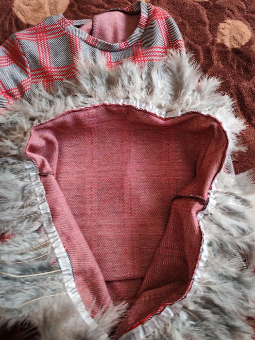 Rochie cu fulgi cusuti