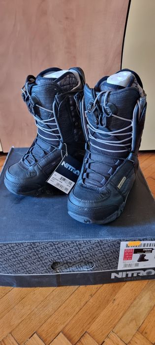 Boots snowboard Nitro Crown TLS 36-37