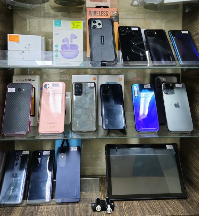 Телефоны Б/У в отличном состоянии