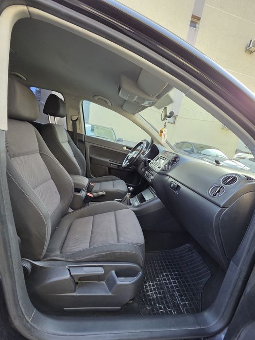 Vand VW Golf 6 plus  an 2009 2.0 Tdi Diesel, îngrijit