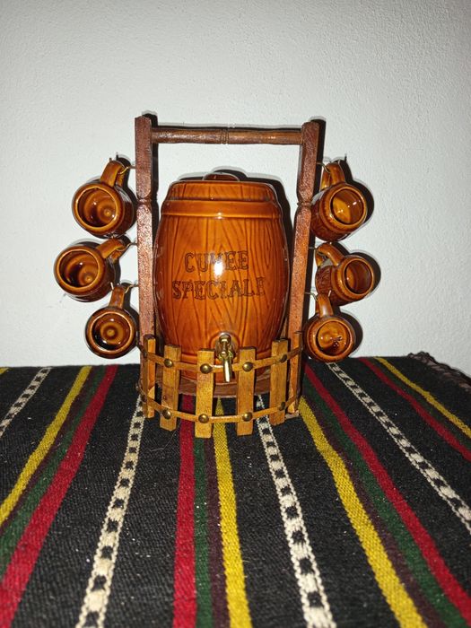 Буренце с шест чашки