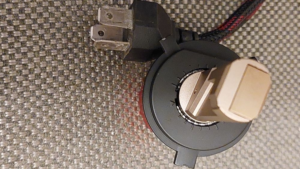 H4 , ЛЕД крушки за автомобил