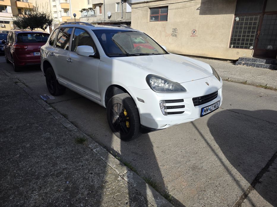 PORSCHE Cayenne 2010 — imagine 1