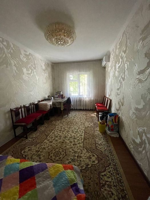 Юнусабад 2 квартал 2/2/4 (60²) продаётся квартира