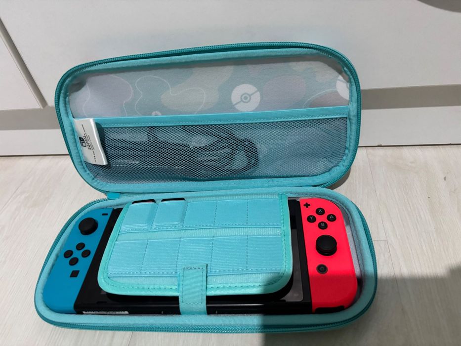 Nintendo Switch + 2 игри , + ПОДАРЪК, като НОВО!!!