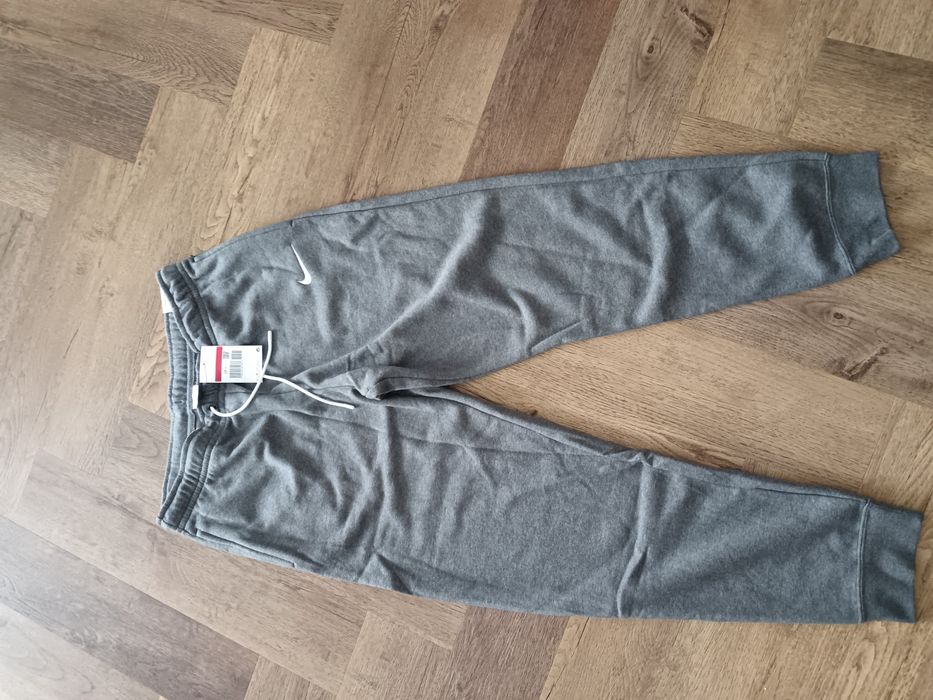 Pantalon trening damă Nike