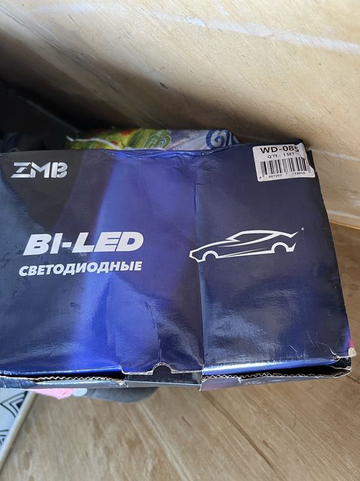 Продается туманки на тайоту